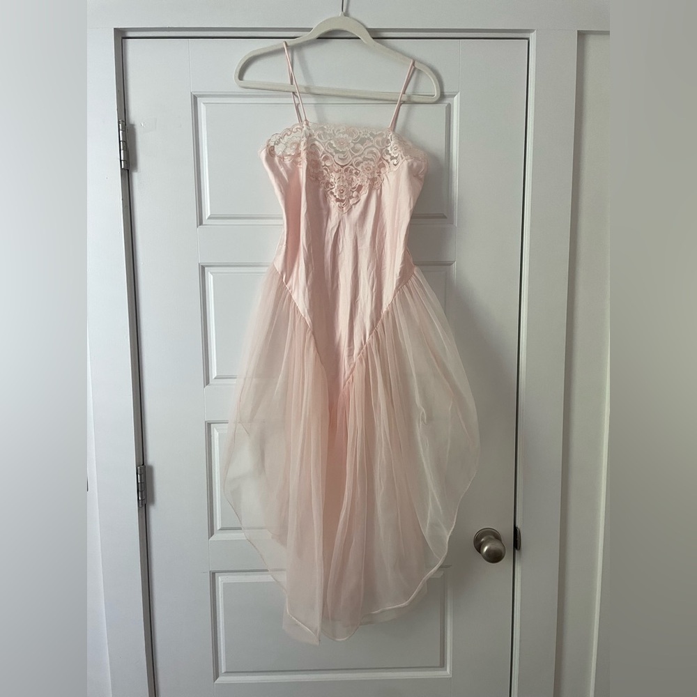 VINTAGE ballerina slip